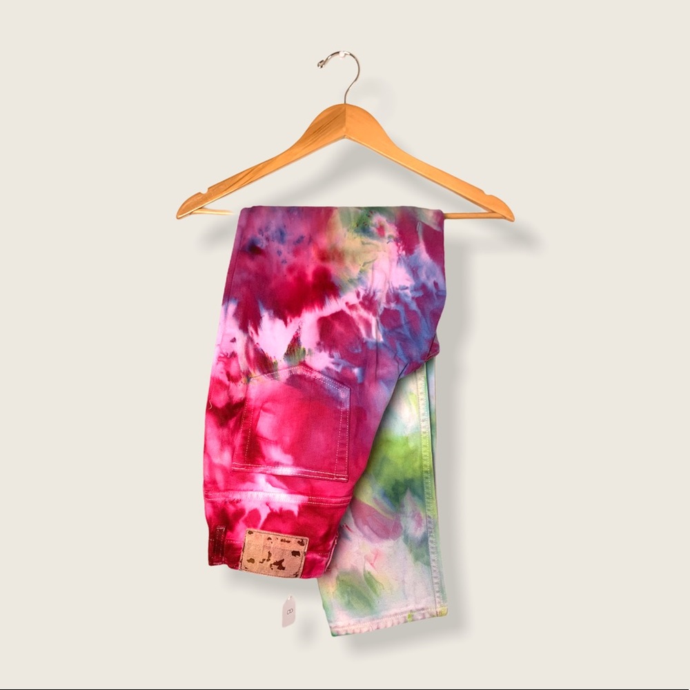 Tie-Dye Vintage High Waisted Jeans Size 8